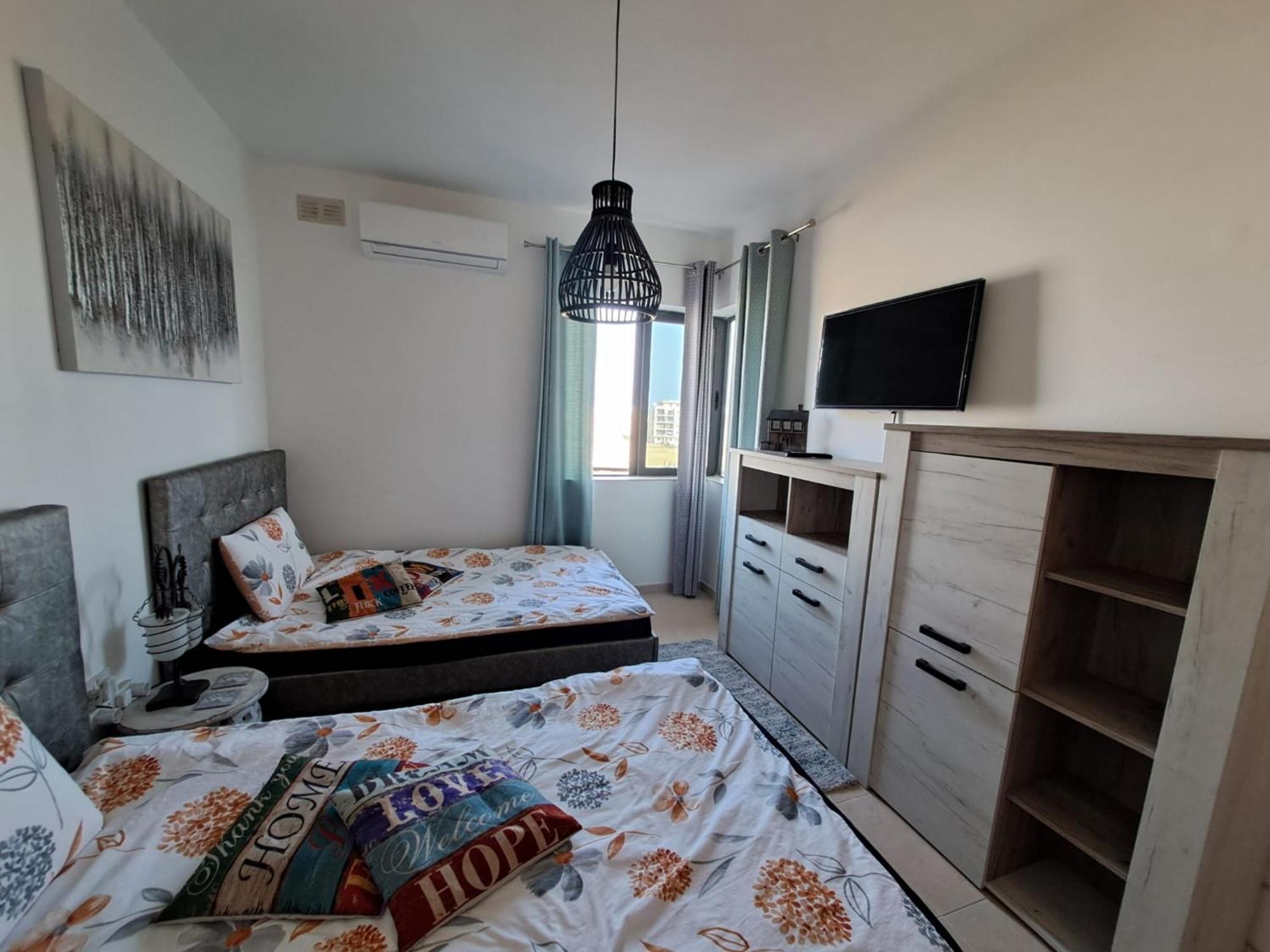 Sunshine Court Budget St. Paul's Bay Dış mekan fotoğraf